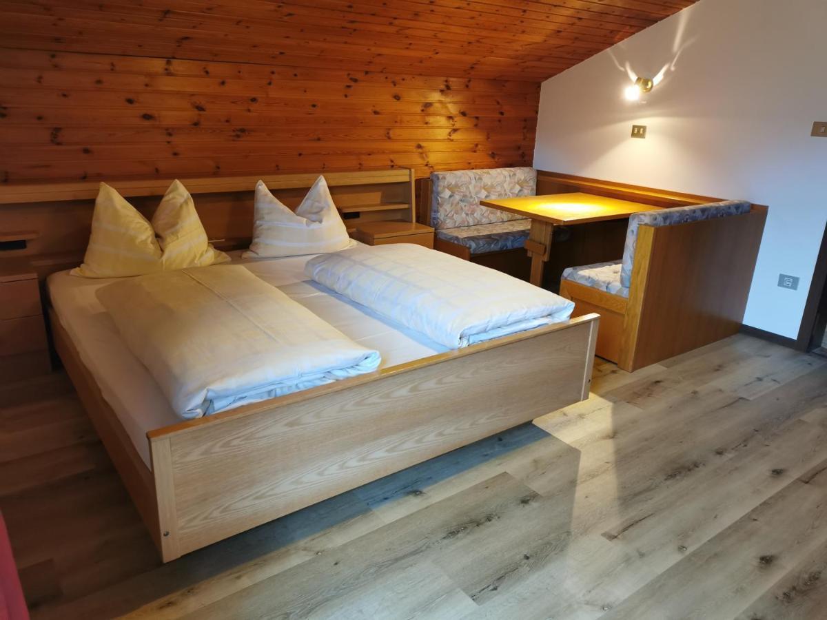 Apartments Steger Sand In Taufers Campo Tures Eksteriør billede